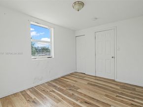 1337 NW 77th St, Miami FL 33147