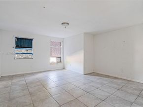 1337 NW 77th St, Miami FL 33147