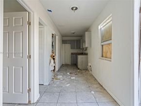 1337 NW 77th St, Miami FL 33147