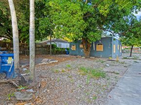 1337 NW 77th St, Miami FL 33147