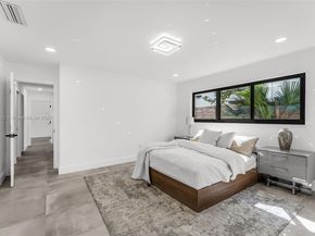 7120 SW 92nd Ave, Miami FL 33173