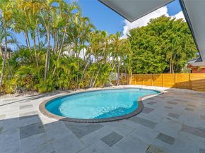 7120 SW 92nd Ave, Miami FL 33173