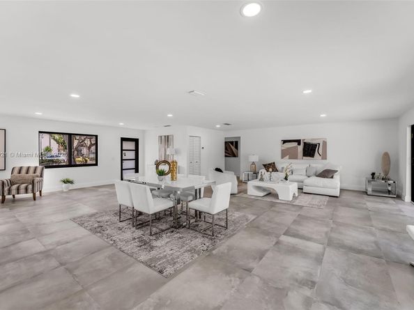 7120 SW 92nd Ave, Miami FL 33173