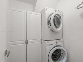 10934 NW 59th St, Doral FL 33178