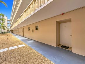 410 SE 2nd St 115, Hallandale Beach FL 33009
