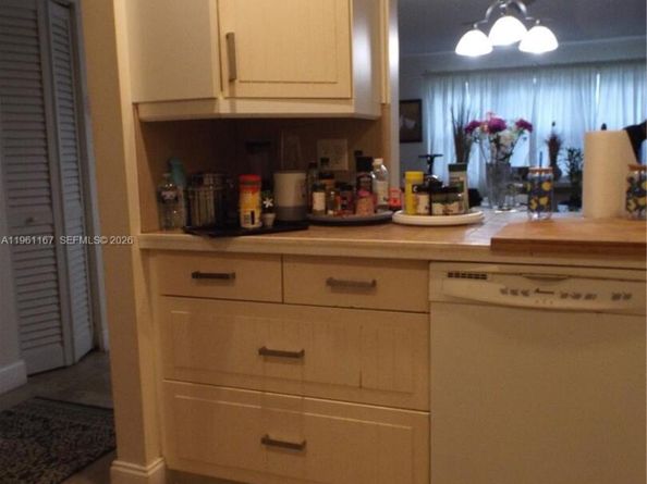 410 SE 2nd St 115, Hallandale Beach FL 33009