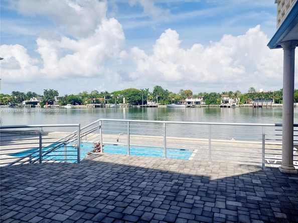 6484 Indian Creek Drive 320, Miami Beach FL 33141