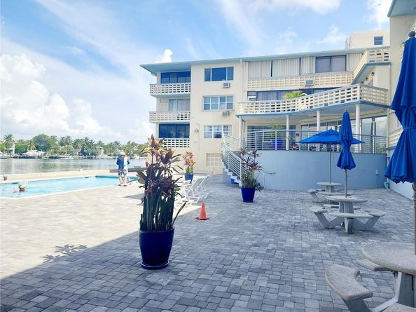 6484 Indian Creek Drive 320, Miami Beach FL 33141