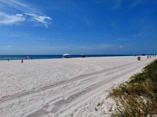 6484 Indian Creek Drive 320, Miami Beach FL 33141