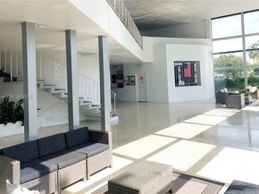 6484 Indian Creek Drive 320, Miami Beach FL 33141