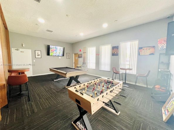 1810 SW 81st Ave 2201, North Lauderdale FL 33068