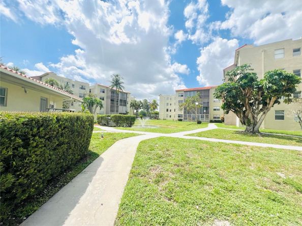 1810 SW 81st Ave 2201, North Lauderdale FL 33068
