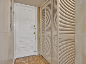 2100 NE 185th St, North Miami Beach FL 33179