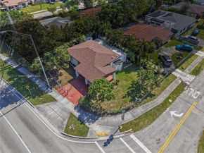 2100 NE 185th St, North Miami Beach FL 33179
