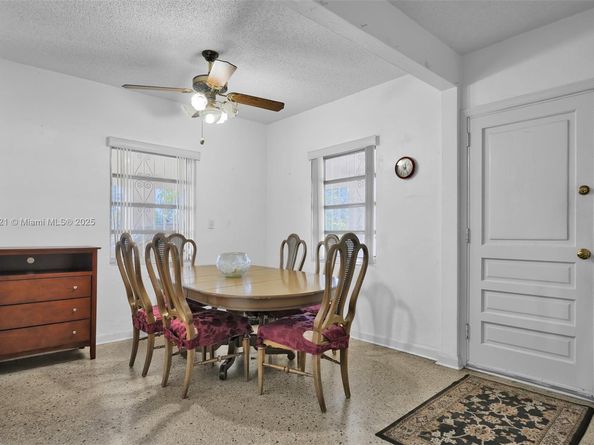2100 NE 185th St, North Miami Beach FL 33179