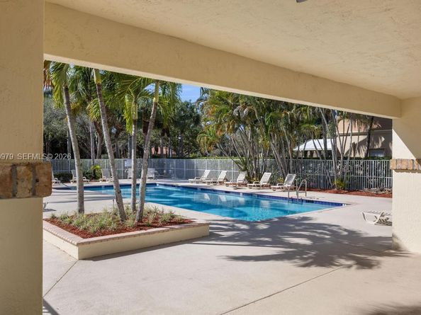 419 Rainbow Springs Ter, Royal Palm Beach FL 33411