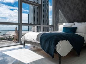 851 NE 1st Ave 1811, Miami FL 33132