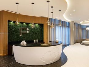 851 NE 1st Ave 1811, Miami FL 33132