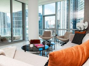 851 NE 1st Ave 1811, Miami FL 33132