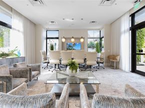 8206 NW 43rd St, Doral FL 33166