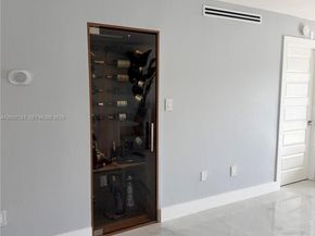 601 SW 113th Way 601, Pembroke Pines FL 33025