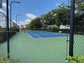 601 SW 113th Way 601, Pembroke Pines FL 33025