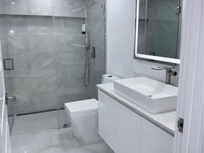 601 SW 113th Way 601, Pembroke Pines FL 33025