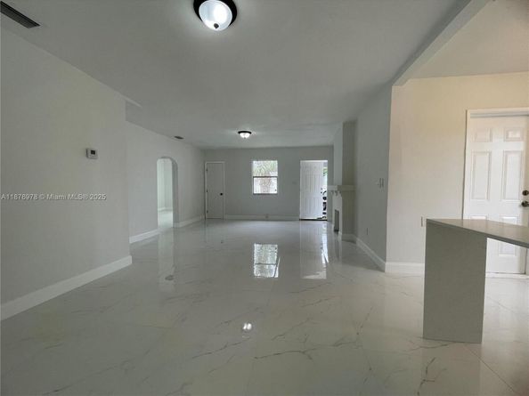 7631 NW 4th Ave, Miami FL 33150