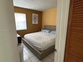 9999 NW 9th St Cir 111, Miami FL 33172