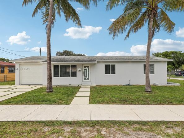 2455 Wiley Ct, Hollywood FL 33020