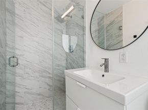 2455 Wiley Ct, Hollywood FL 33020