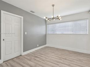 2455 Wiley Ct, Hollywood FL 33020