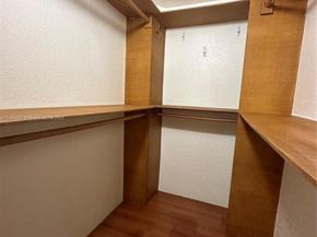 4279 Greenbriar Ln, Weston FL 33331