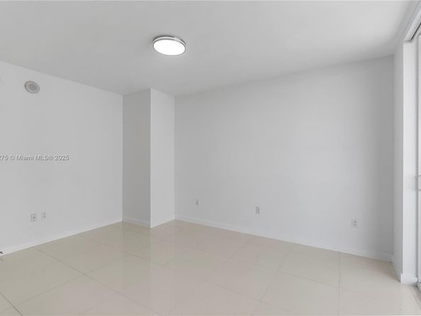 50 Biscayne Blvd 1902, Miami FL 33132