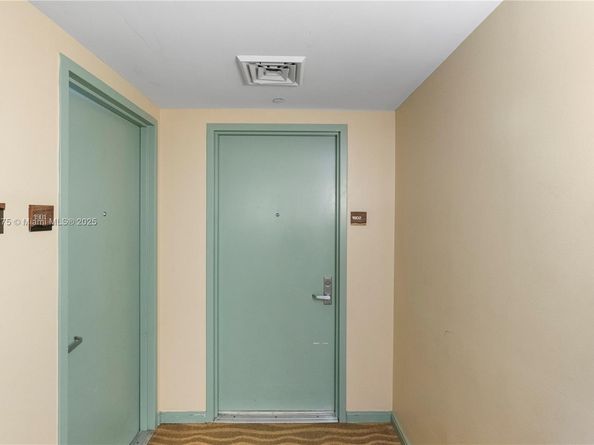 50 Biscayne Blvd 1902, Miami FL 33132