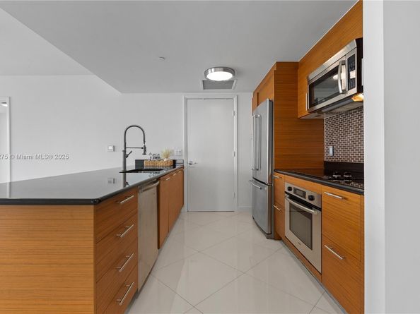 50 Biscayne Blvd 1902, Miami FL 33132