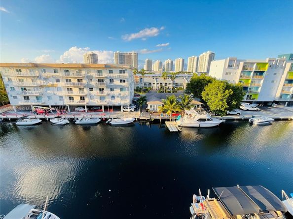 3545 NE 167th St 505, North Miami Beach FL 33160