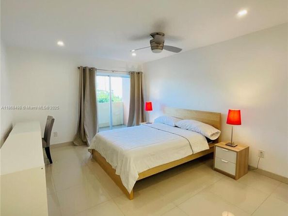 3545 NE 167th St 505, North Miami Beach FL 33160