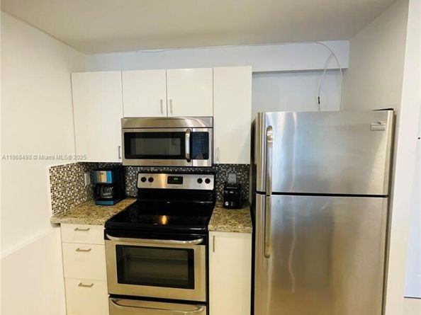 3545 NE 167th St 505, North Miami Beach FL 33160