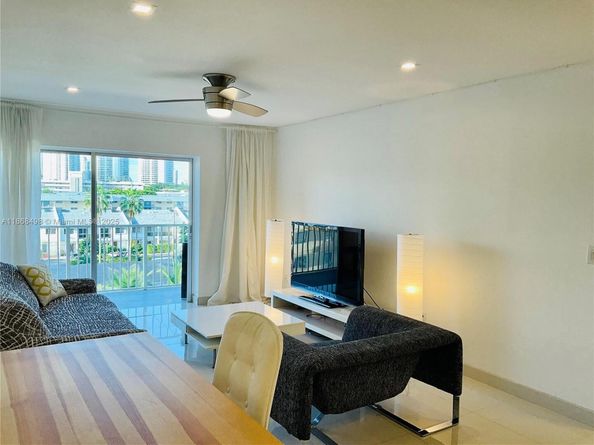 3545 NE 167th St 505, North Miami Beach FL 33160