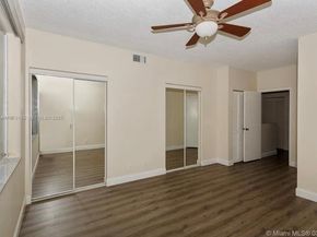 43 Simonton Cir, Weston FL 33326