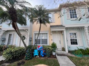 43 Simonton Cir, Weston FL 33326