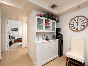 1621 Collins Ave 302, Miami Beach FL 33139