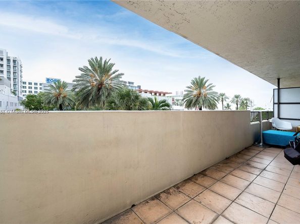 1621 Collins Ave 302, Miami Beach FL 33139