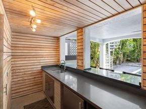 3545 E Glencoe St, Miami FL 33133