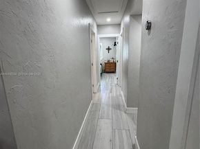 160 South Dr, Miami Springs FL 33166