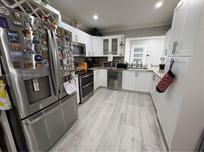 160 South Dr, Miami Springs FL 33166
