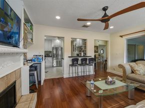 10308 Greenbriar Ct, Boca Raton FL 33498