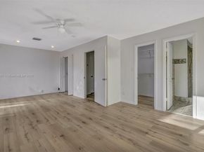 94 Pleasant Hill Ln, Tamarac FL 33319