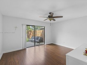 830 NW 79th Ter, Plantation FL 33324